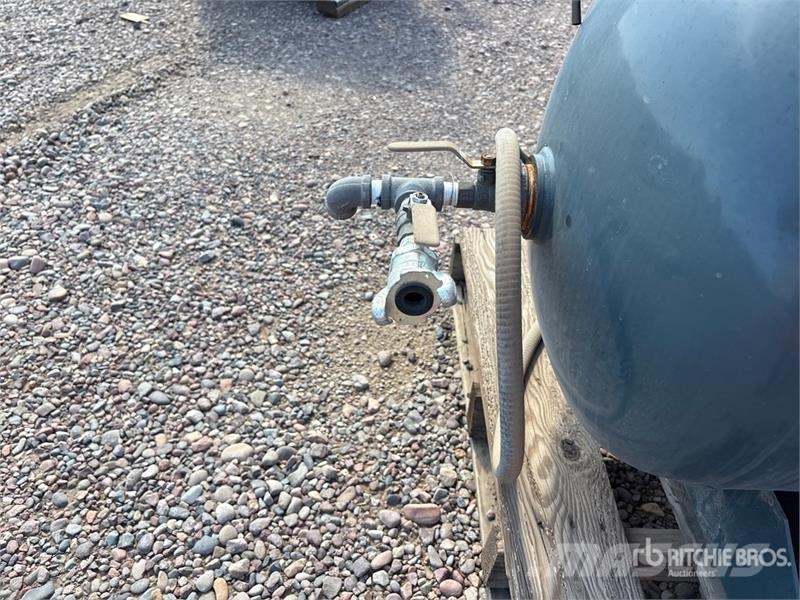  FS Curtis Skid-Mounted Electric 60 gal Air Compres Воздушные компрессоры