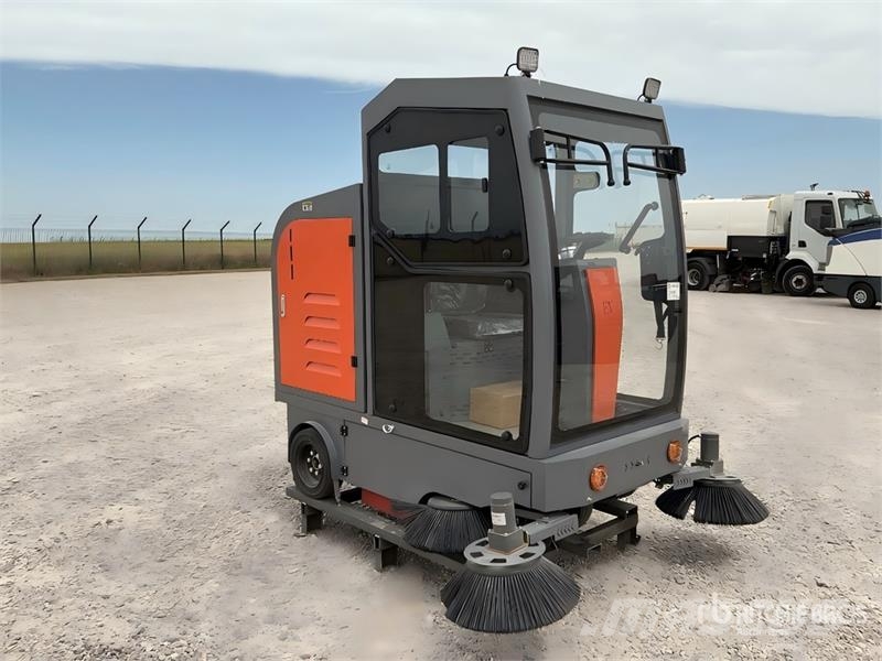  FS S19 Ride-On Electric Floor Sweeper その他収穫設備