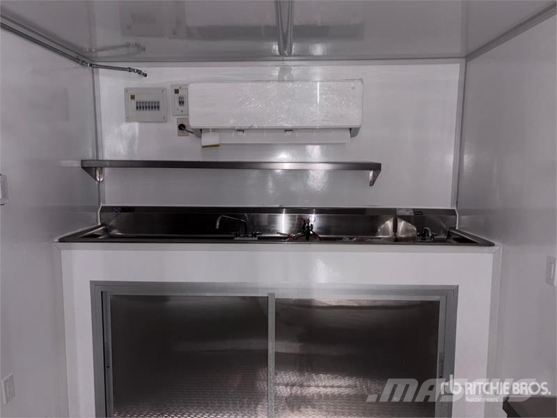 FUD 16 ft 3 in T/A Food Concession Trailer Ostale prikolice
