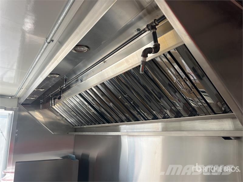 FUD 16 ft T/A Food Concession Trailer Ostale prikolice