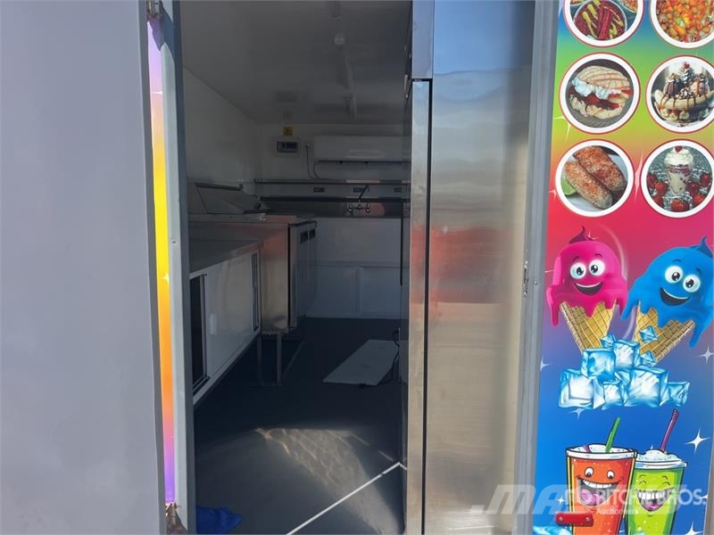 FUD 16 ft T/A Food Concession Trailer Ostale prikolice