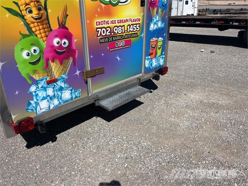 FUD 16 ft T/A Food Concession Trailer Ostale prikolice