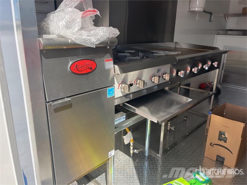 FUD 16 ft T/A Food Concession Trailer Ostale prikolice