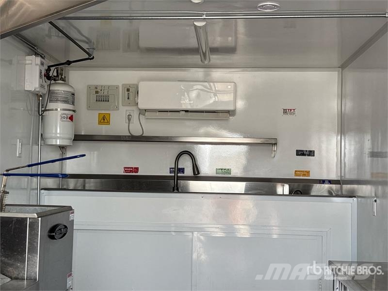  FUD 16 ft T/A Food Concession Trailer Otros remolques