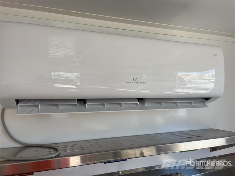 FUD 16 ft T/A Food Concession Trailer Ostale prikolice