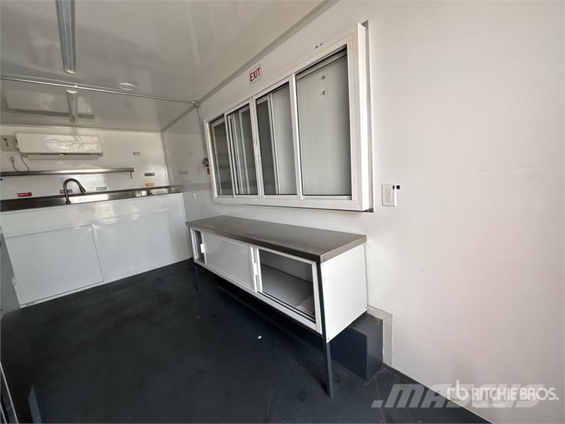  FUD 16 ft T/A Food Concession Trailer Otros remolques