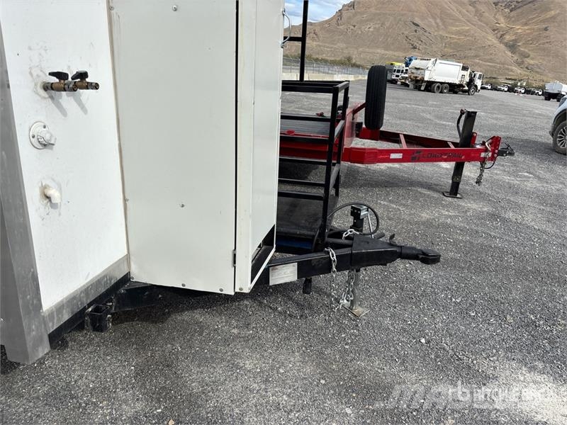  FUD 16 ft T/A Food Concession Trailer Otros remolques