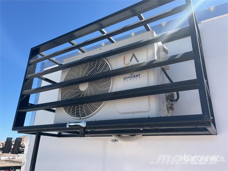 FUD 16 ft T/A Food Concession Trailer Ostale prikolice