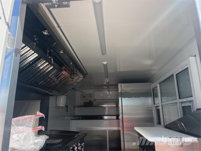 FUD 16 ft T/A Food Concession Trailer Ostale prikolice