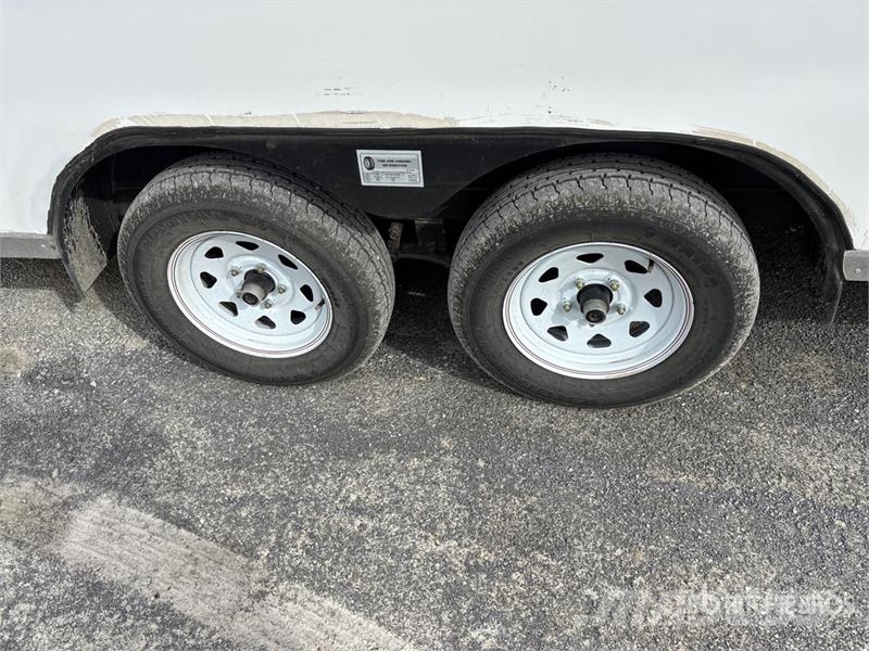  FUD 16 ft T/A Food Concession Trailer Otros remolques