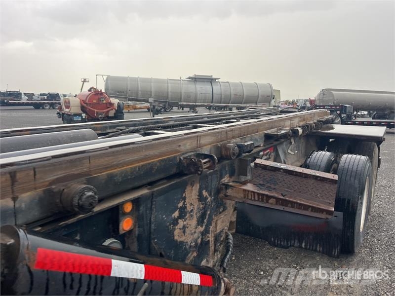  Galbreath T/A Roll-Off Trailer Nostolava täysperävaunut