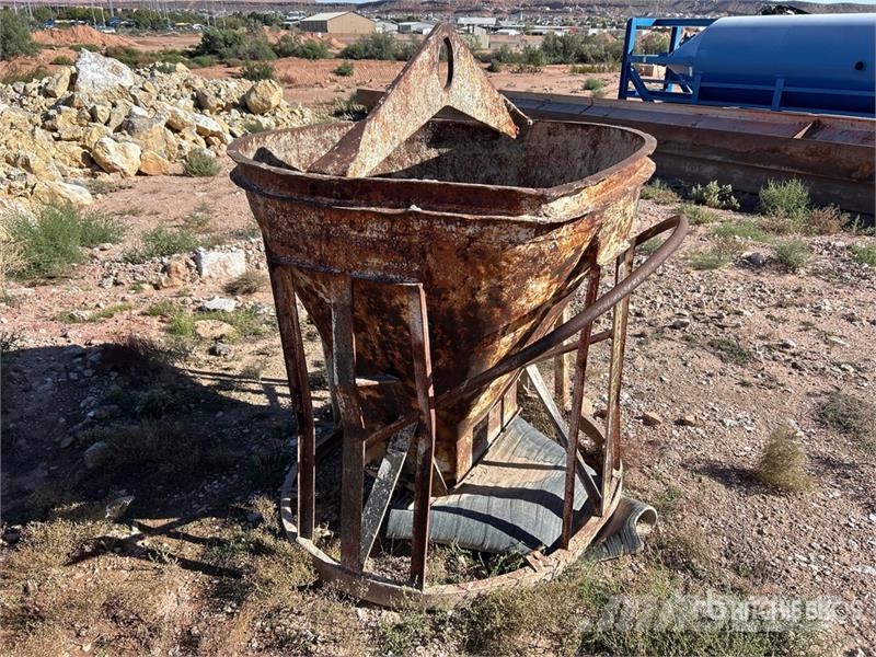 Gar-Bro 433G Concrete Bucket Betoonivalmistamistarvikud