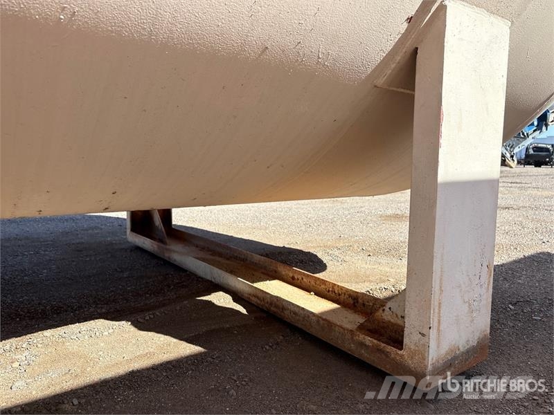 Garland 10000 gal Water Tank Fuel and additive tanks