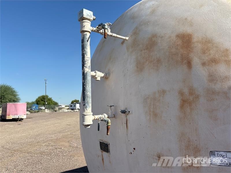 Garland 10000 gal Water Tank Fuel and additive tanks