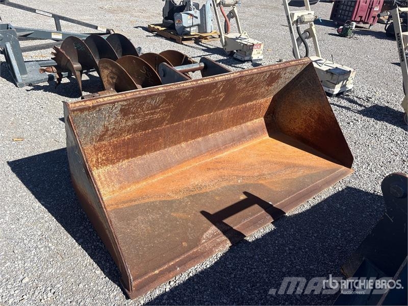 Gehl 820313 72 in Telehandler Bucket Bakken