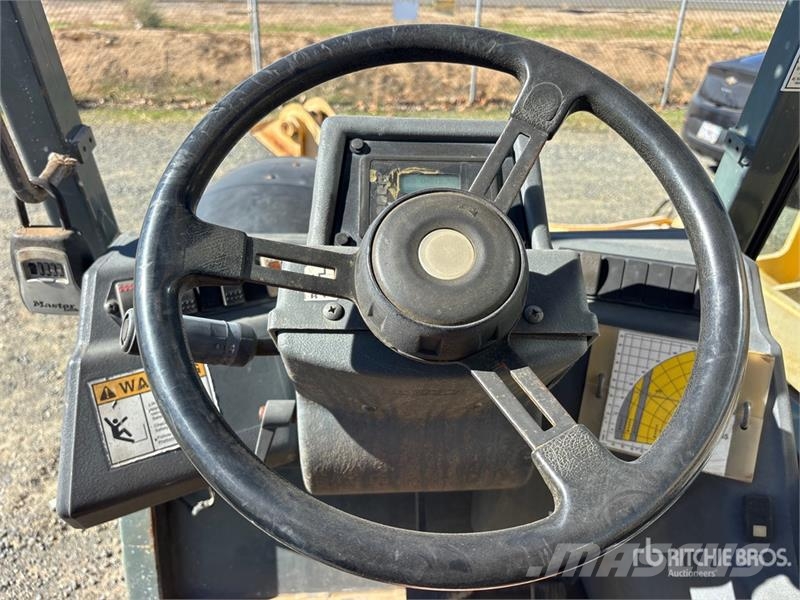 Gehl DL11-55 Teleskopski viličarji