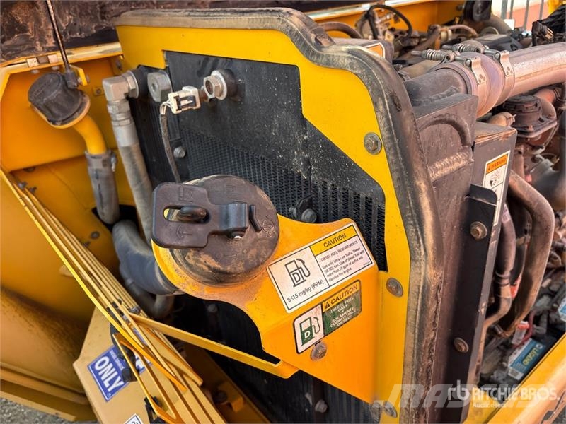 Gehl DL12-55 Telehandler مناولات متداخلة