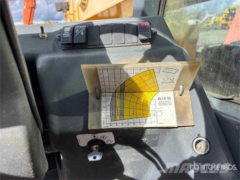 Gehl DL12-55 Telehandler مناولات متداخلة