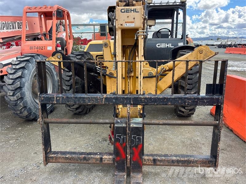Gehl DL12-55 Telehandler مناولات متداخلة