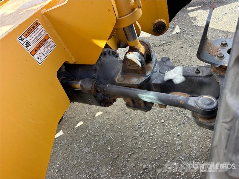 Gehl DL12-55 Telehandler مناولات متداخلة