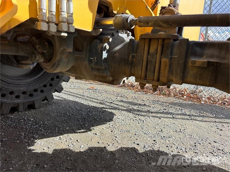 Gehl DL12-55 Telehandler مناولات متداخلة