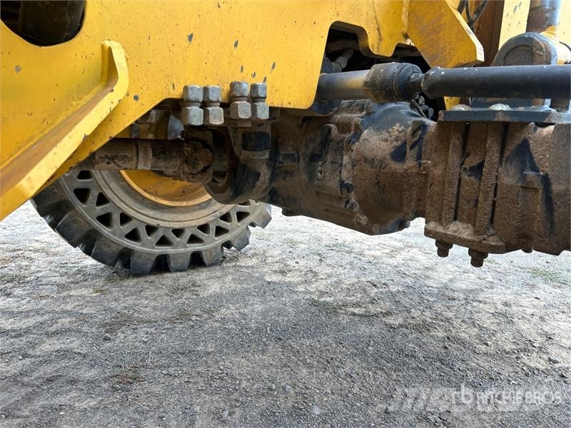 Gehl DL9 Rubber Tire Blasthole Drill Alte echipamente de foraj