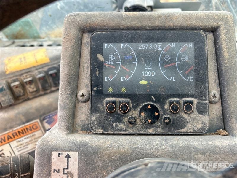 Gehl DL9 Rubber Tire Blasthole Drill Alte echipamente de foraj