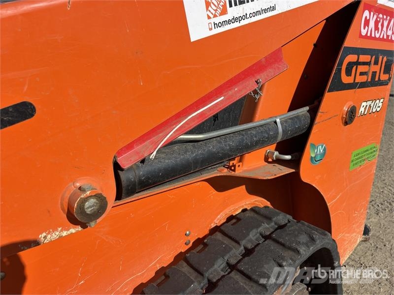 Gehl-Manitou RT105 Compact Track Loader Mini Pale Gommate