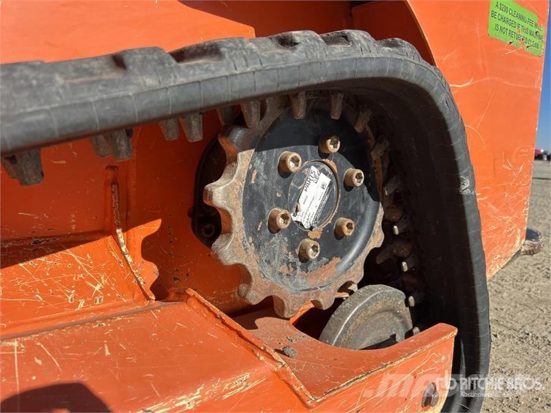 Gehl-Manitou RT105 Compact Track Loader Mini Pale Gommate