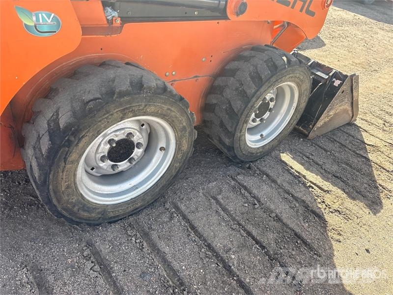 Gehl R105 Skid Steer Loader 滑移轉向裝載機