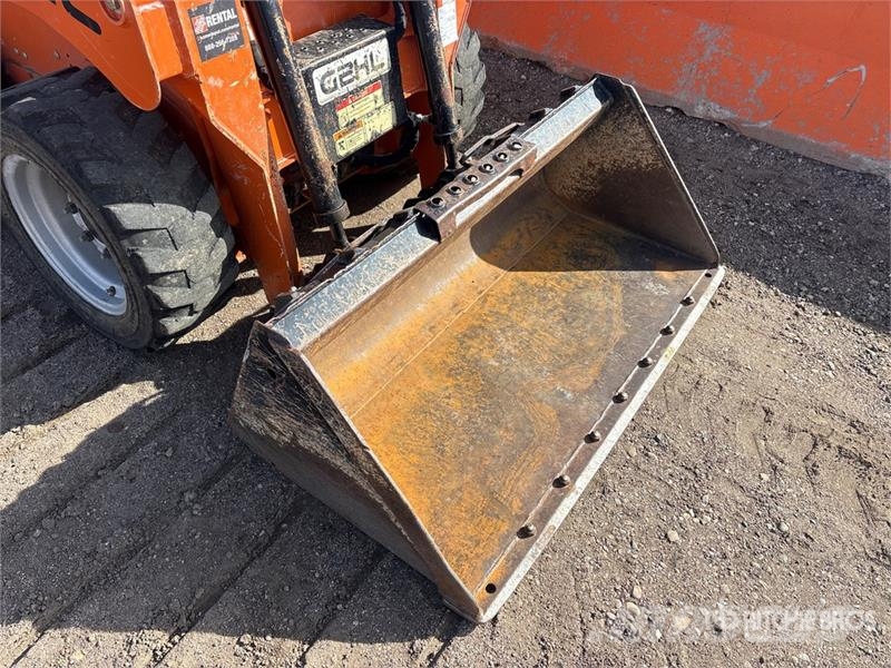Gehl R105 Skid Steer Loader 滑移轉向裝載機