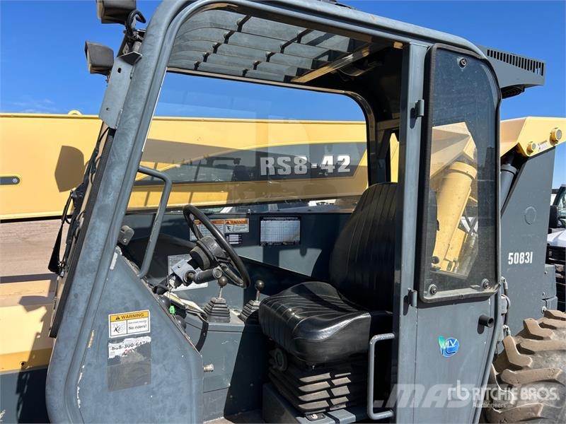 Gehl RS8-42 텔러 핸들러