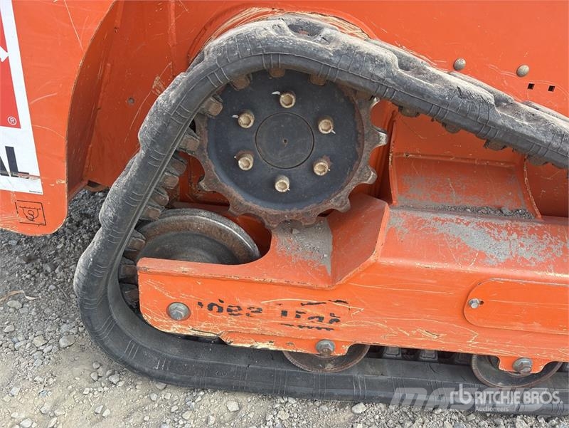 Gehl RT105 Compact Track Loader Skid steer mini nakladalci