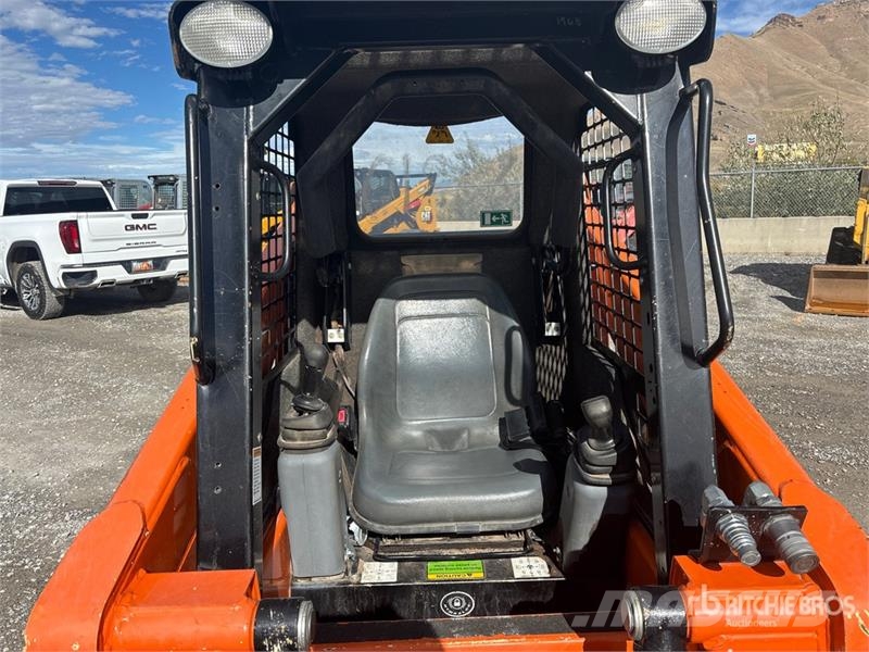 Gehl RT105 Compact Track Loader Smykem řízené nakladače