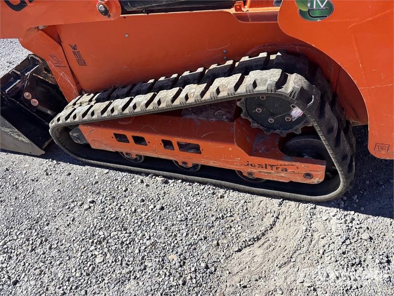 Gehl RT105 Compact Track Loader Smykem řízené nakladače