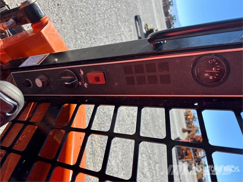 Gehl RT105 Compact Track Loader Smykem řízené nakladače