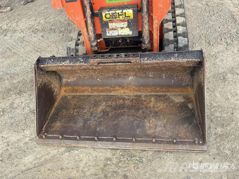 Gehl RT105 Compact Track Loader Skid steer mini nakladalci
