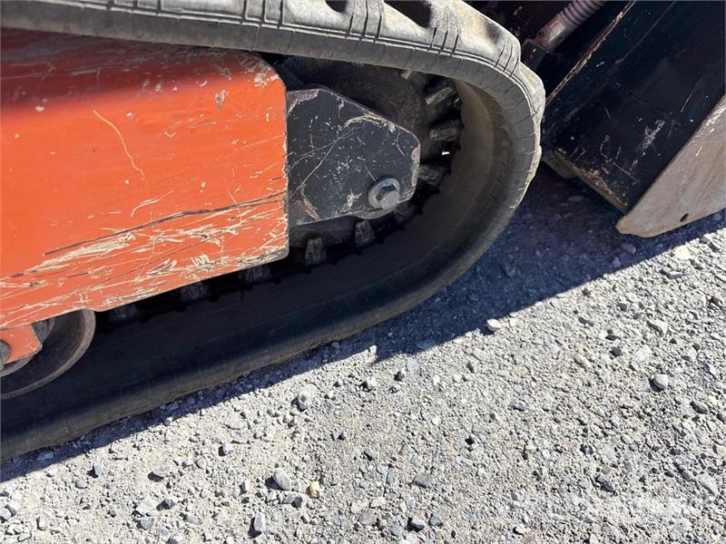 Gehl RT105 Compact Track Loader Smykem řízené nakladače