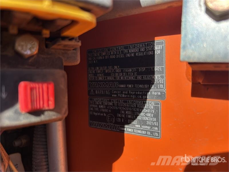 Gehl RT105 Compact Track Loader 滑移轉向裝載機