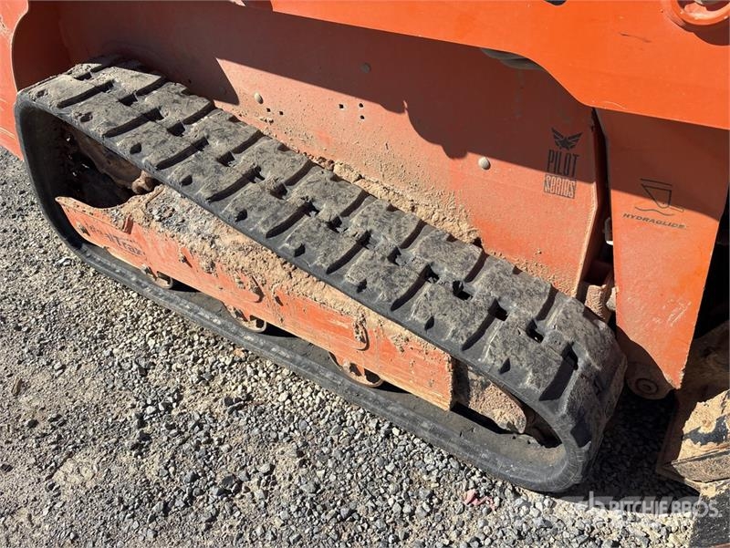 Gehl RT105 Compact Track Loader Lietoti riteņu kompaktiekrāvēji