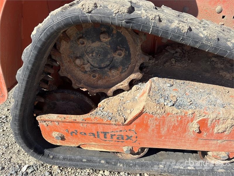 Gehl RT105 Compact Track Loader Lietoti riteņu kompaktiekrāvēji