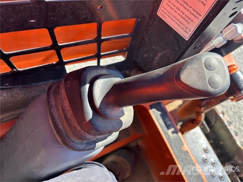 Gehl RT105 Compact Track Loader Smykem řízené nakladače