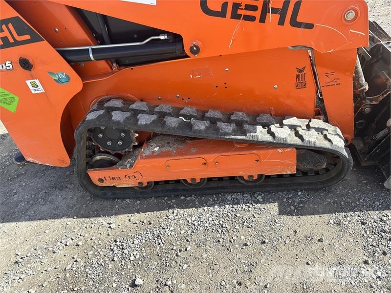 Gehl RT105 Compact Track Loader Smykem řízené nakladače