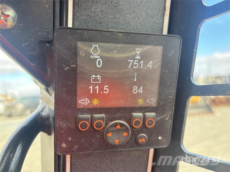 Gehl RT105 Compact Track Loader Skid steer mini nakladalci