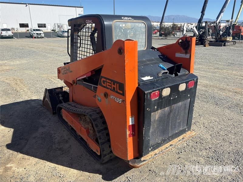 Gehl RT105 Compact Track Loader Lietoti riteņu kompaktiekrāvēji