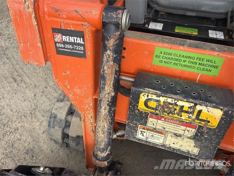 Gehl RT105 Compact Track Loader Skid steer mini nakladalci