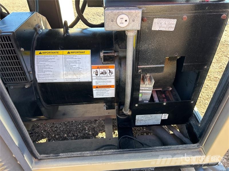 Generac 30 kW Skid-Mounted Generator Set Generatori diesel