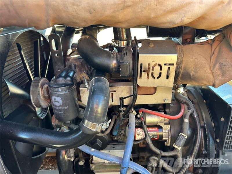 Generac 30 kW Skid-Mounted Generator Set Generatori diesel