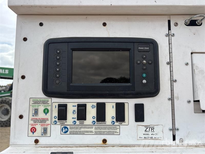 Generac MMG45IF4 38 kW Mobile Generator Set Naftové generátory