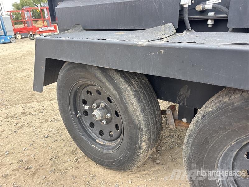 Generac MMG45IF4 38 kW Mobile Generator Set Naftové generátory